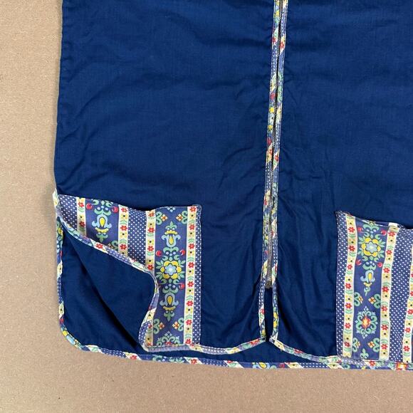 Vintage Handmade Quilt Floral Folk Scandinavian Pattern Vest Fits like Medium - Picture 3 of 8